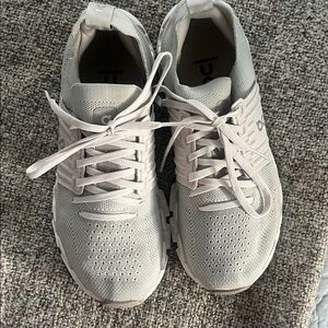 On Cloudswift Women's Taupe Running Shoes